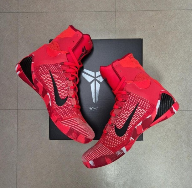 Kobe 9 Elite "Christmas" 2024