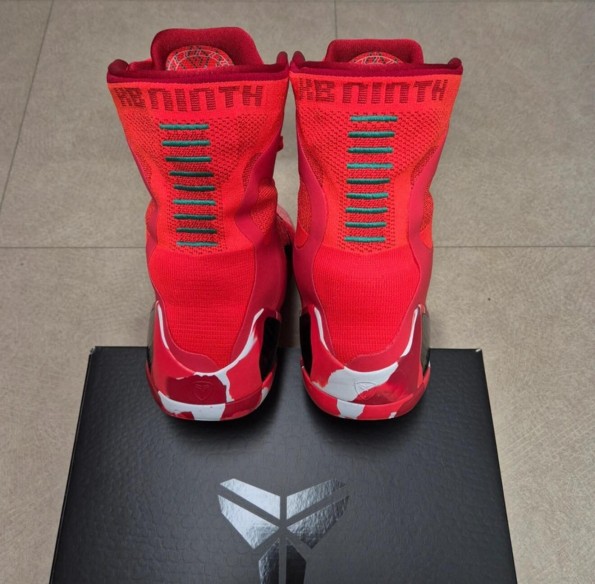 Kobe 9 Elite "Christmas" 2024