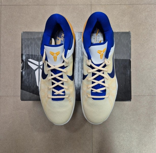 Kobe 7 "Lakers Home" 2012
