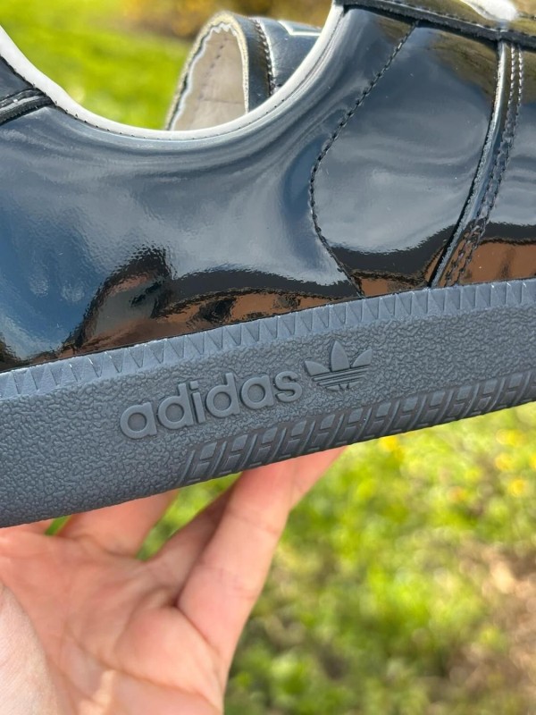 Adidas BW Army Black Patent - taille 44 2