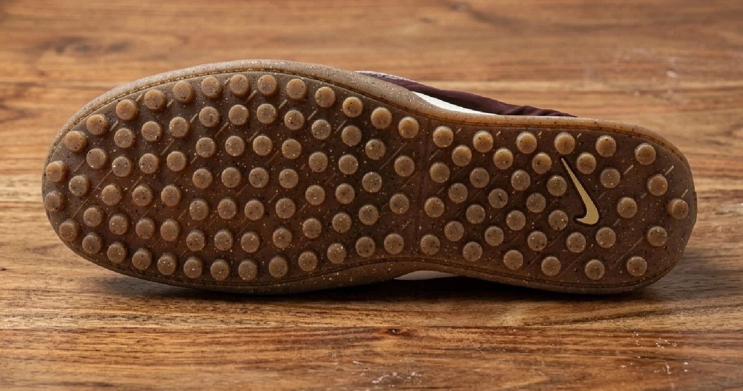 Nike moon shoe x Jacquemus pour femme fauna brown and cashmere 2