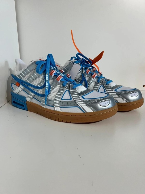 Nike dunk x Off White Rubber UNC 2