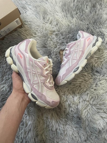 asics nyc rose wather