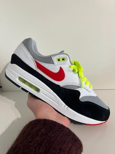 Nike air max 1 chili volt