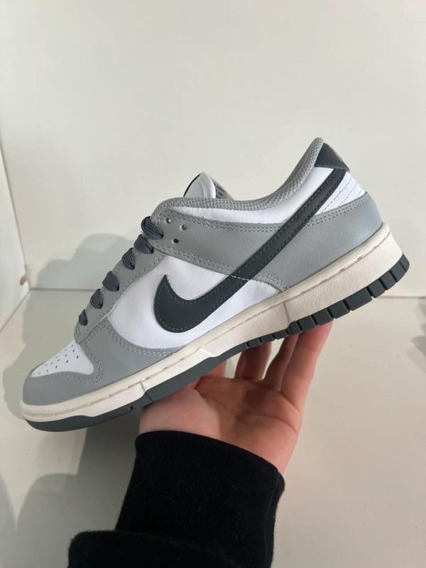 Nike dunk low light smoke grey 2