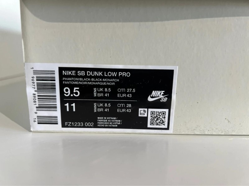Nike SB Dunk low safari olympics