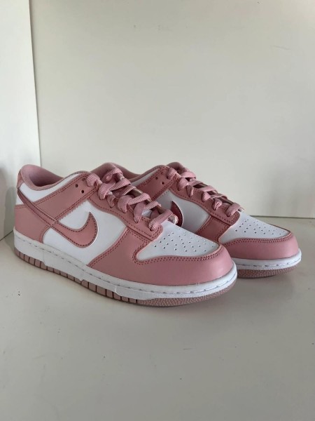 Nike dunk low pink velvet (GS)
