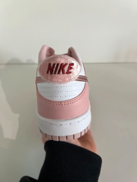 Nike dunk low pink velvet (GS)