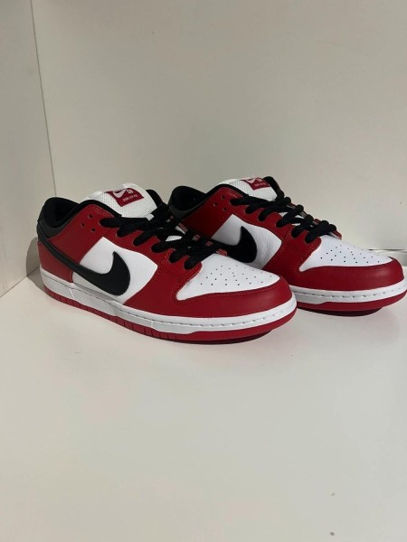 Nike SB Dunk low J-pack Chicago