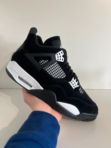 Nike air jordan 4 white thunder