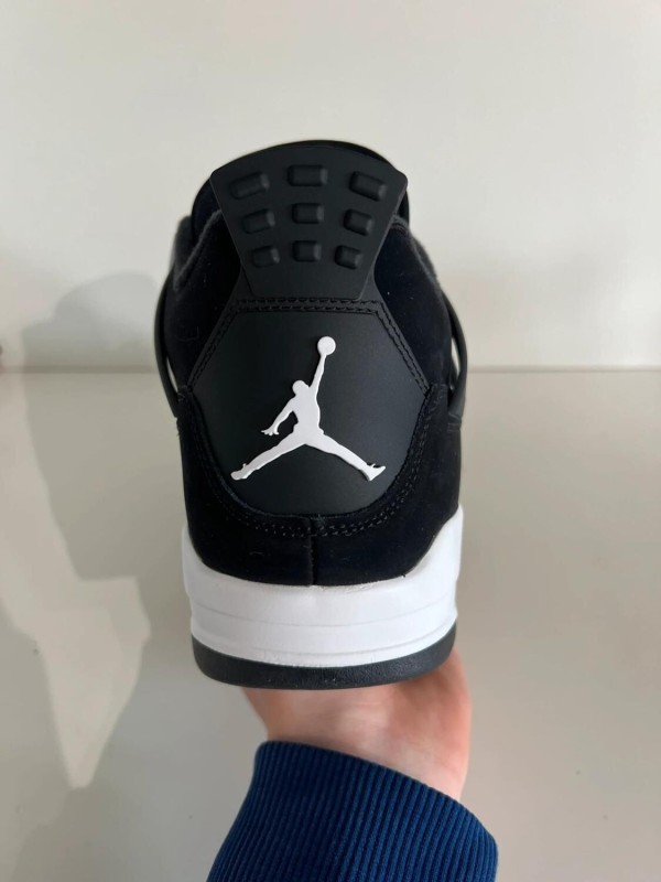 Nike air jordan 4 white thunder 2