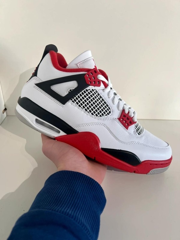 Nike air jordan 4 fire red (2020)