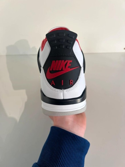 Nike air jordan 4 fire red (2020)