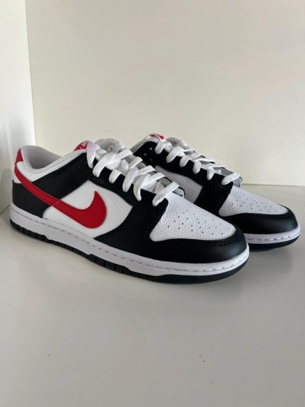 Nike dunk low red swoosh panda