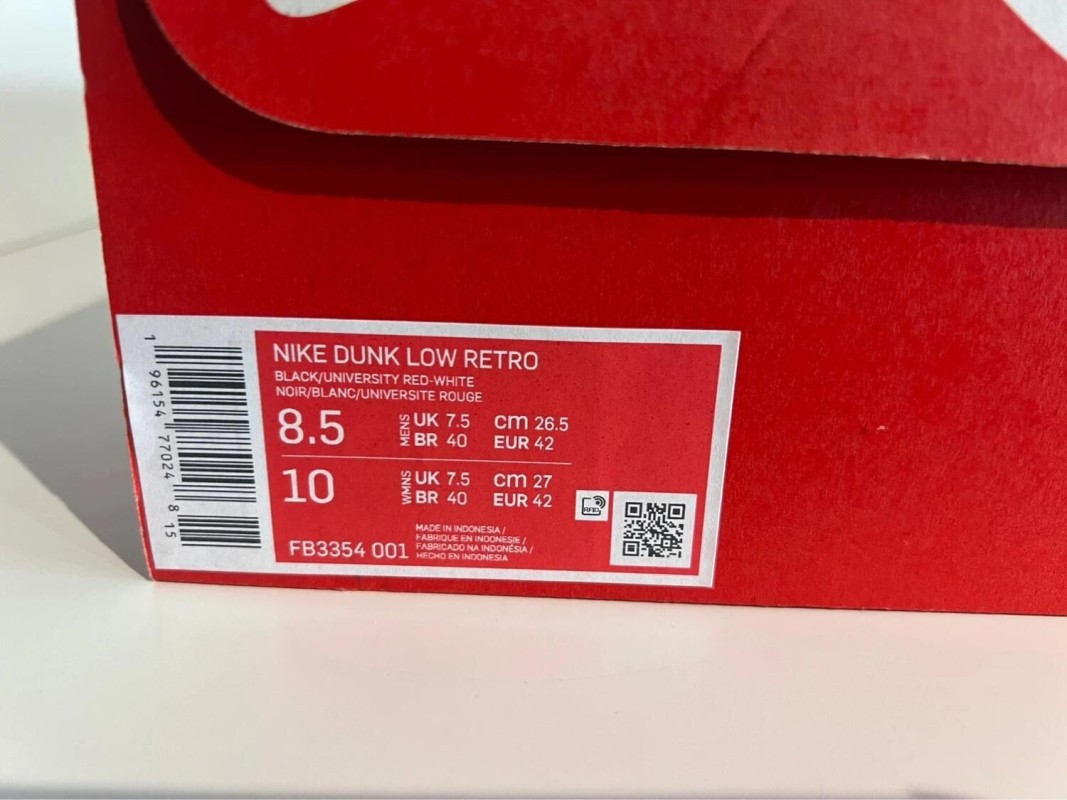 Nike dunk low red swoosh panda 2
