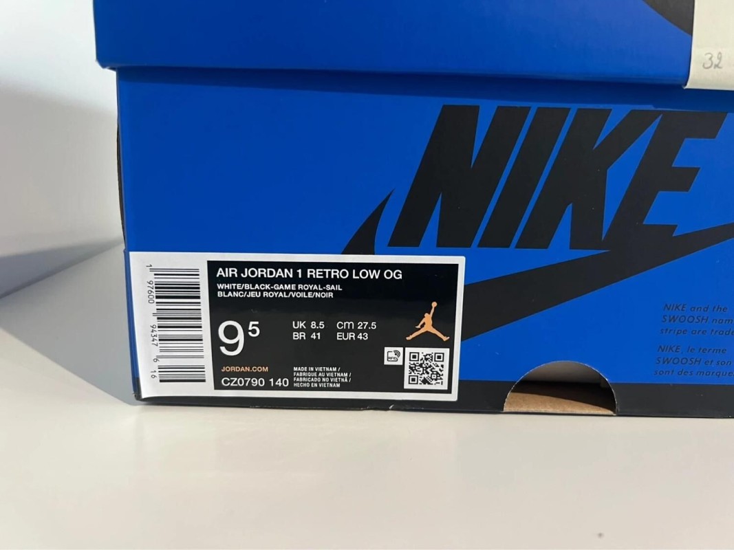 Nike Air Jordan 1 low Game Royal 2