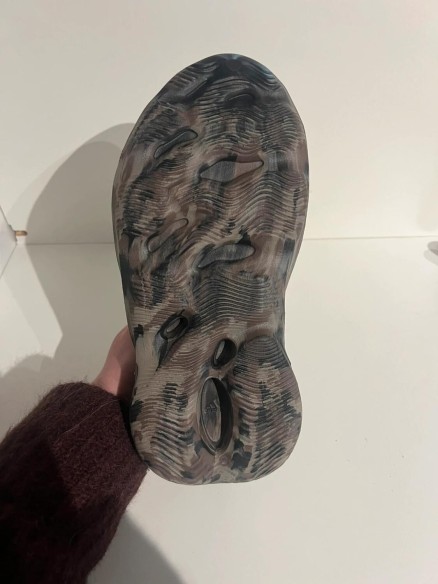 Yeezy foam runner MX cinder