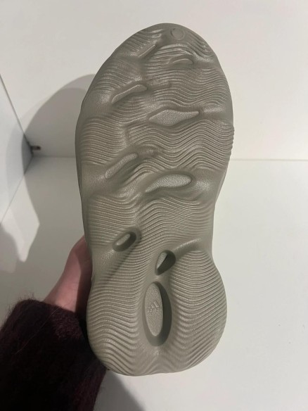 Yeezy foam runner stone salt