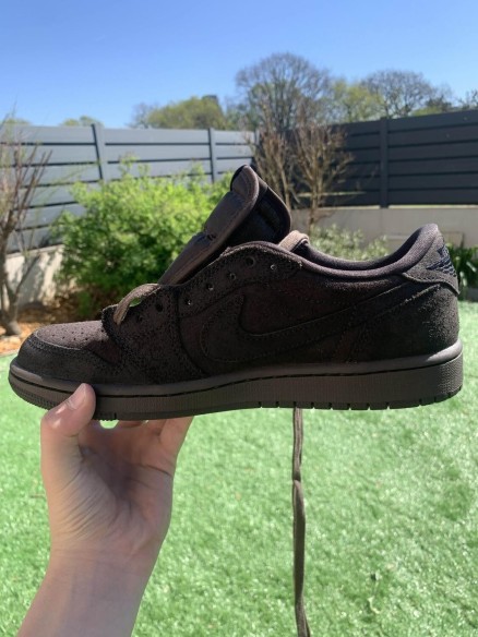 Air Jordan 1 low og sp velvet brown x Travis Scott