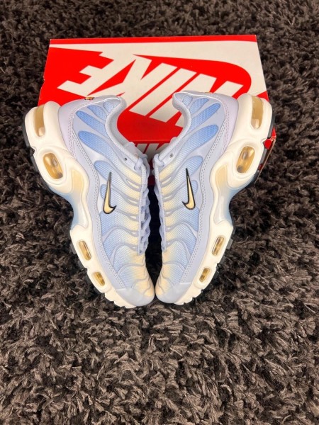 Nike air max plus TN bleu clair ghost Aluminum taille 36,5