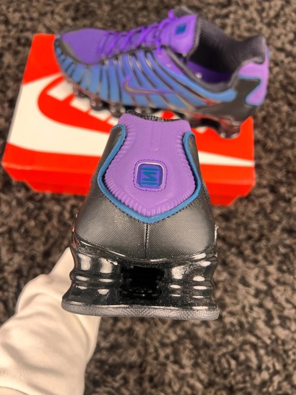 Nike shox TL noir violet voltage purple taille 44 2