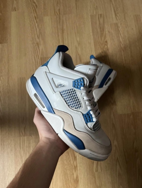 Nike air jordan 4 military blue