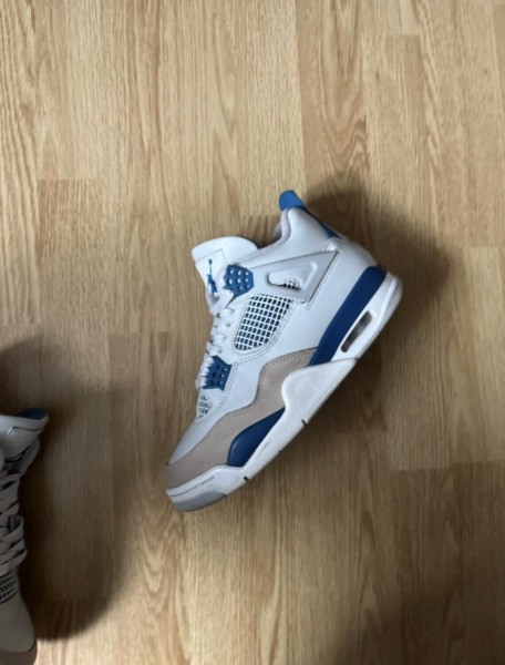 Nike air jordan 4 military blue