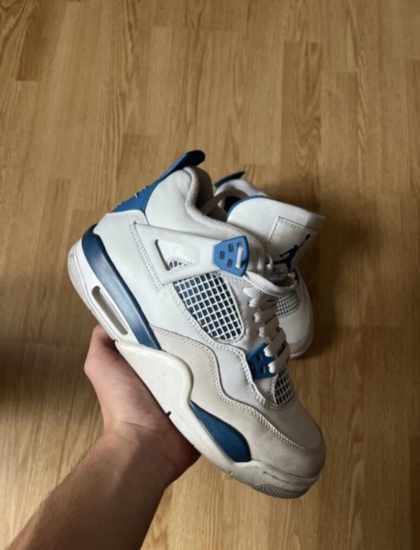 Nike air jordan 4 military blue