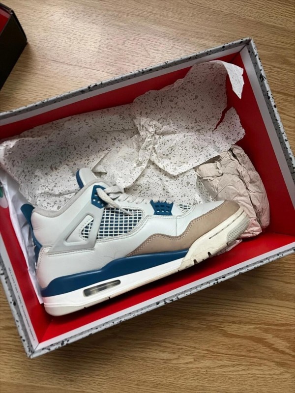 Nike Air Jordan 4 Retro Military Blue 2