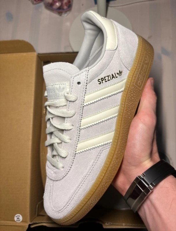 Handball spezial grey off white 2