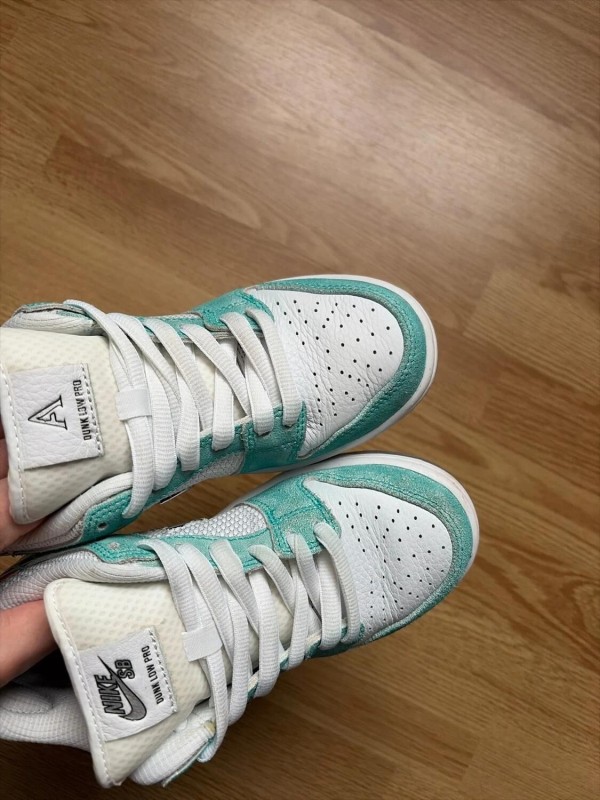 Nike sb april skateboard 2