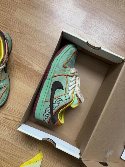 Nike sb tourmaline