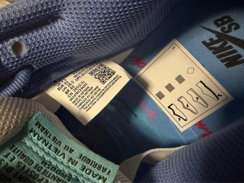 Nike SB futura laboratories