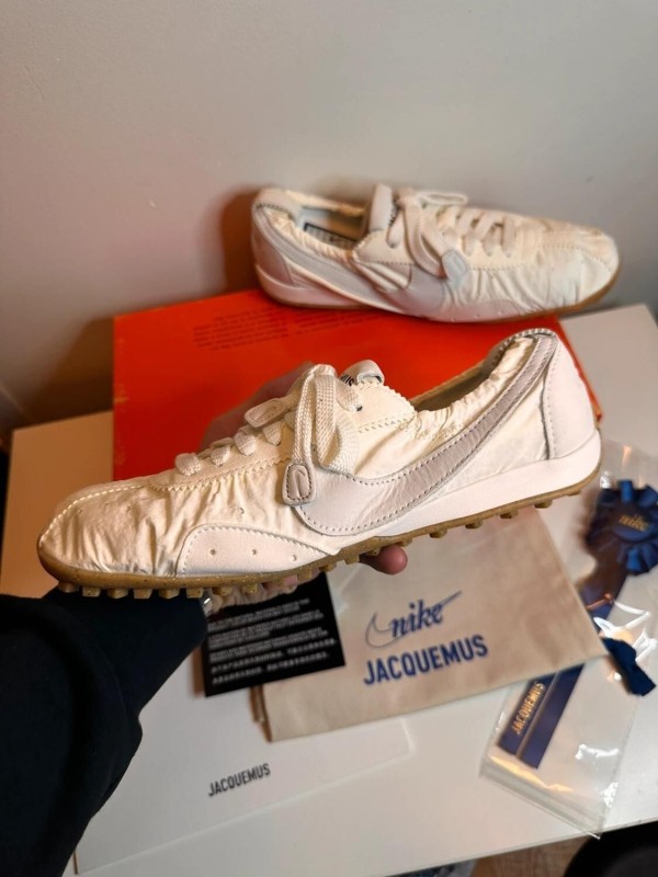Nike X Jacquemus Moon Shoe White Blanche 2