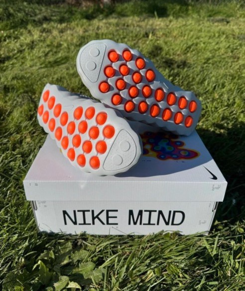 Nike Mind 002 grise taille 44