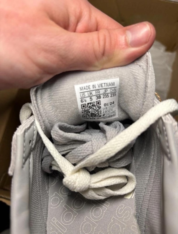 Handball spezial grey off white 2