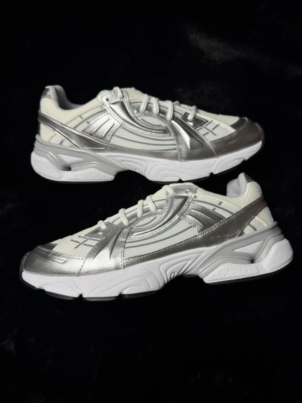 Under armour UA Sola White Metallic Silver - taille 43