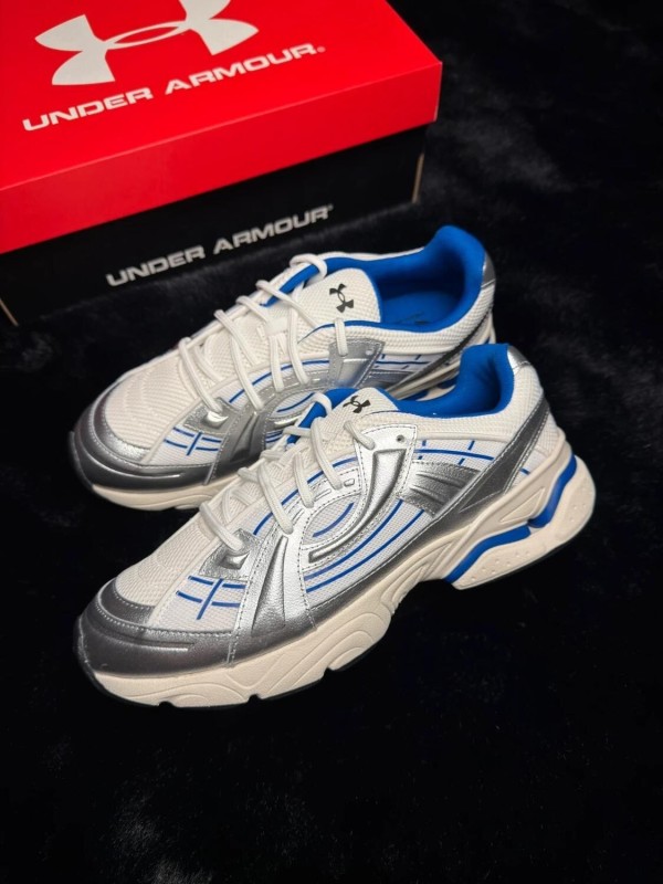 Under Armour UA Sola White metallic silver blue - taille 44