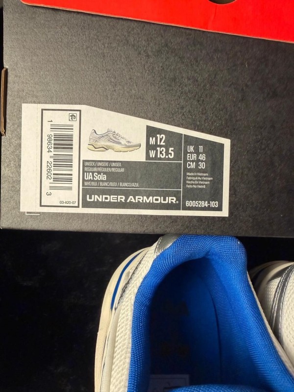 Under armour UA Sola White metallic silver blue - taille 46 2