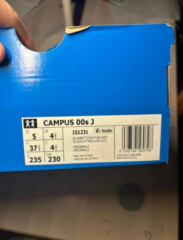 Campus 00s blue bird 2