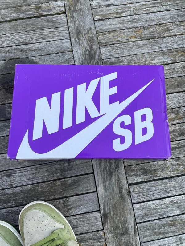 Nike sb dunk low Yuto Horigome Matcha 2