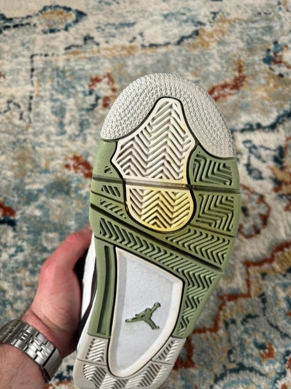 Air jordan 4 retro seafoam 2