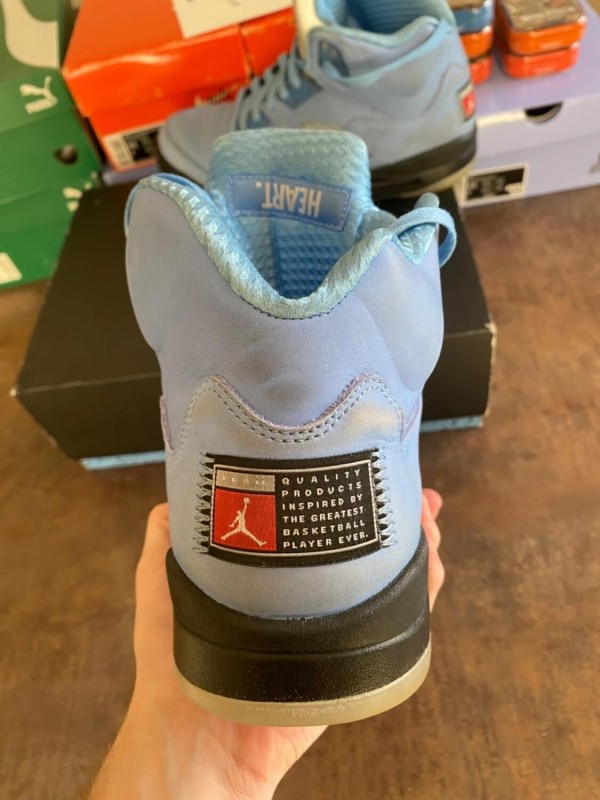 Air Jordan 5 'Unc Blue' 45 - Bon état 2