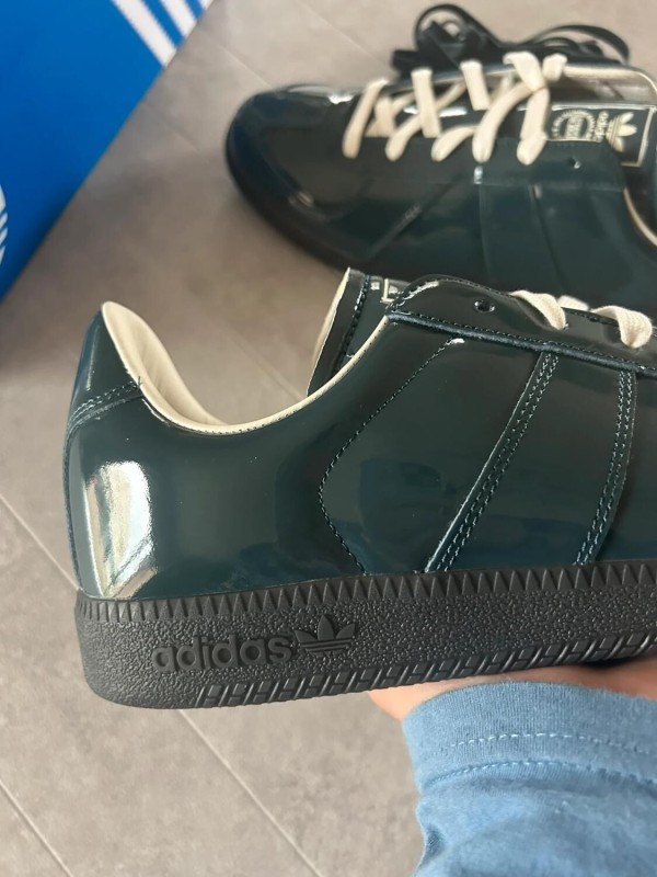 adidas bw army dark green patent grey sup cool carbone black - 46 2/3 2