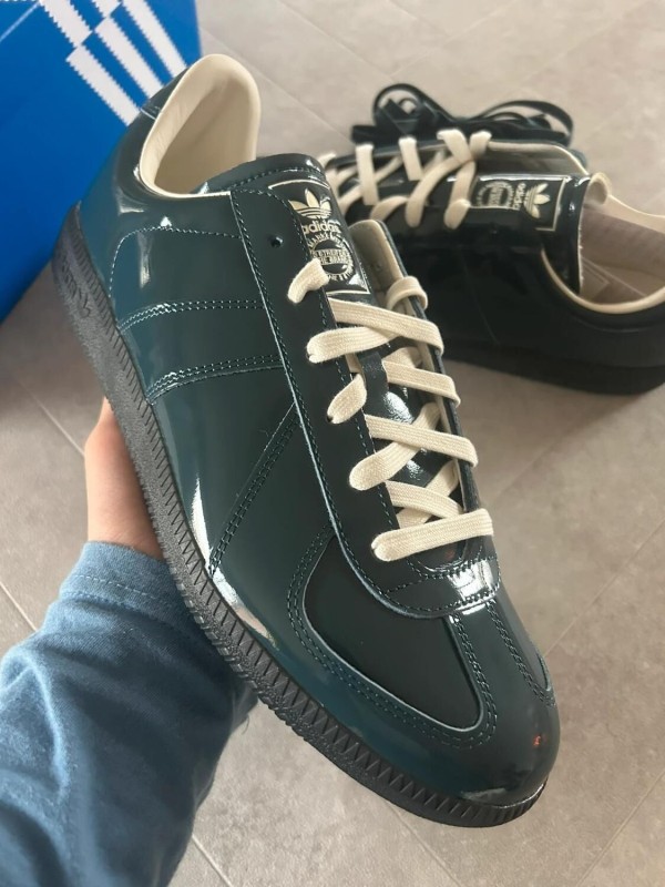 adidas bw army dark green patent grey sup cool carbone black - 46 2/3 2