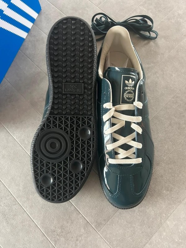 adidas bw army dark green patent grey sup cool carbone black - 46 2/3 2