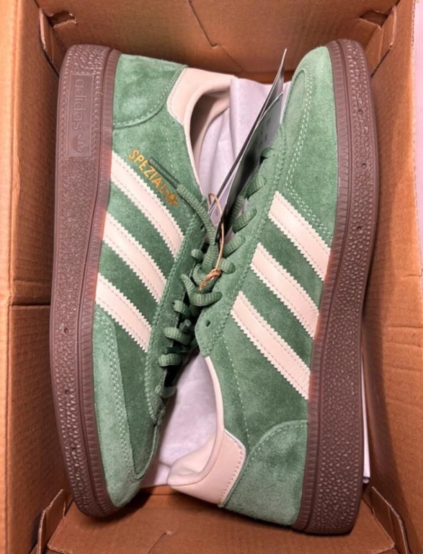 Handball spezial preloved green 2