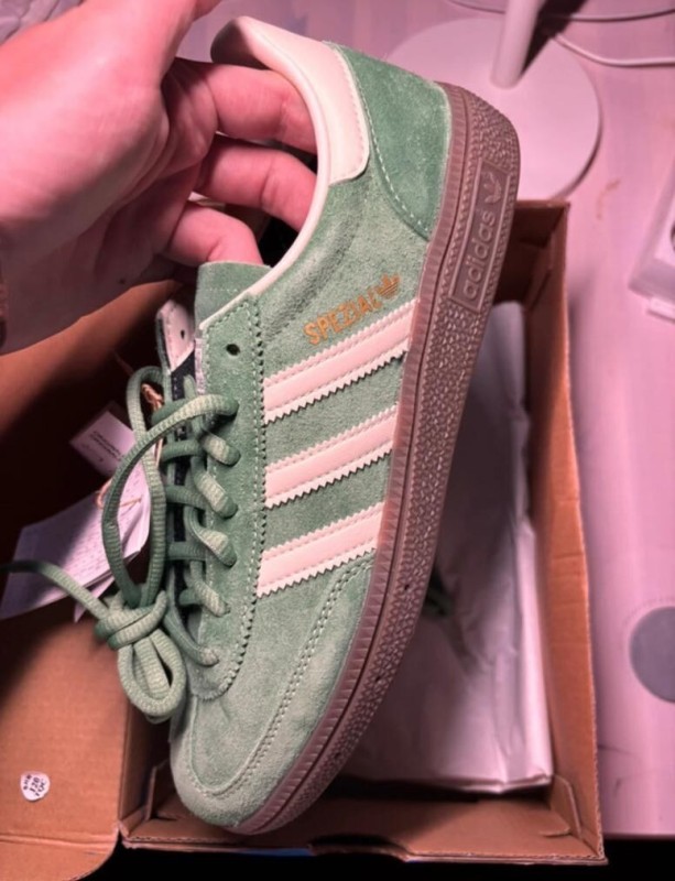 Handball spezial preloved green 2