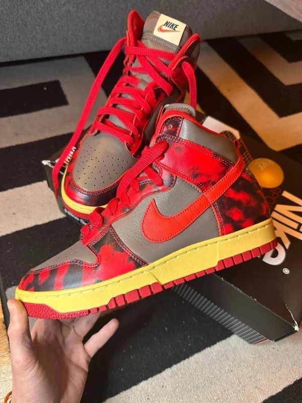 Nike Dunk High 1985 Red Chili 2