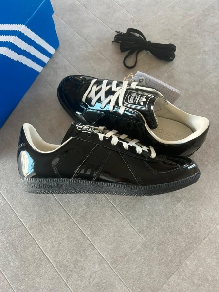 Adidas bw army core black patent brillant Tiktok